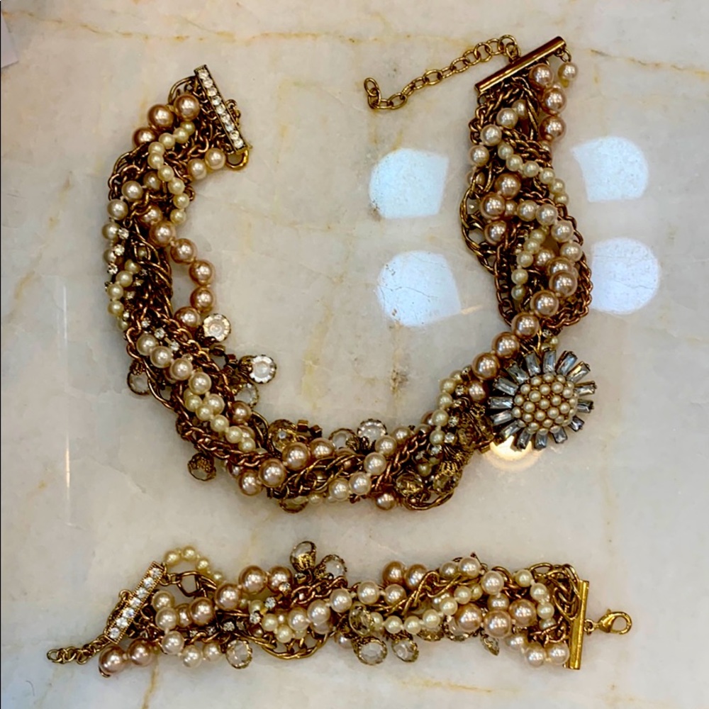 Gold chunky bracelet and necklace duo